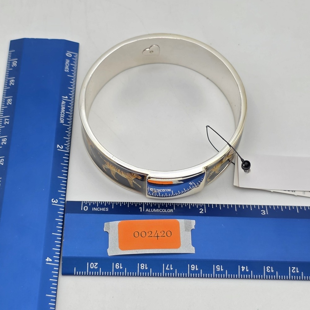 New! CHICO'S Luna Bracelet Tiger Print Wide Bangle Enamel Silver Tone New W Tags - Picture 6 of 6